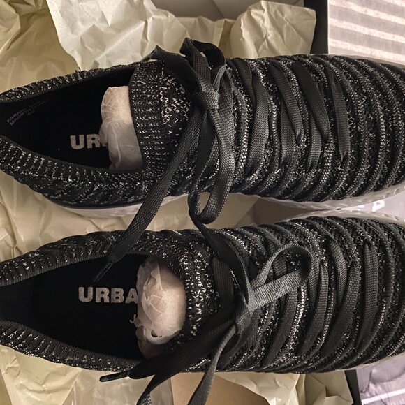 WOMENS NEW SIZE 9M KNIT URBAN SPORT SHOE BY J/SLIDES - Picture 1 of 8